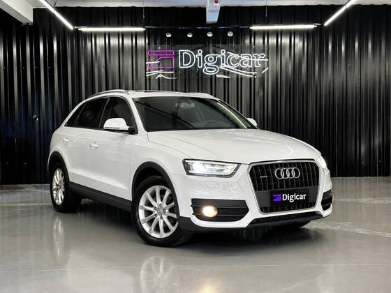 AUDI Q3 2.0 TFSI AMBIENTE QUATTRO 4P GASOLINA S TRONIC